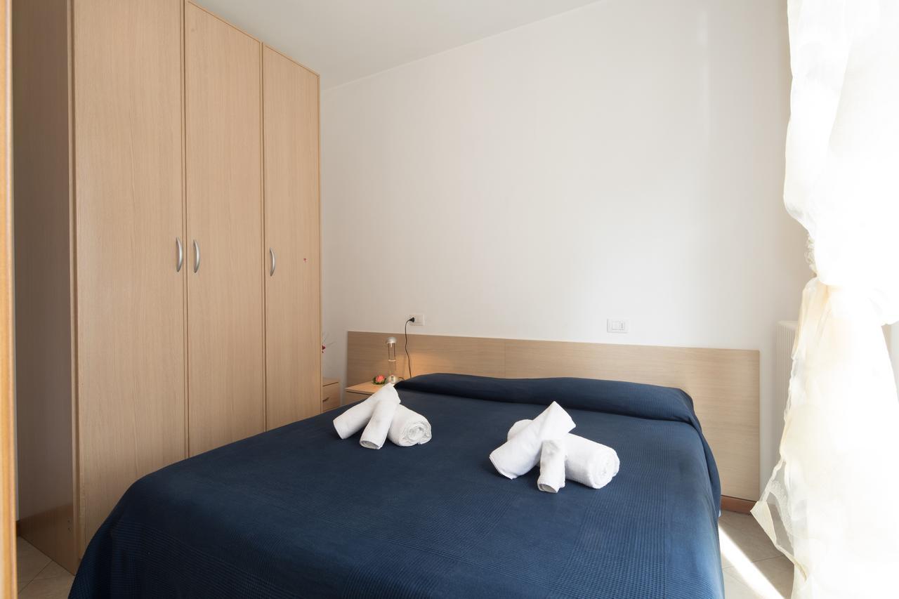 Residence Uno Studio&Suites Rimini Exterior photo