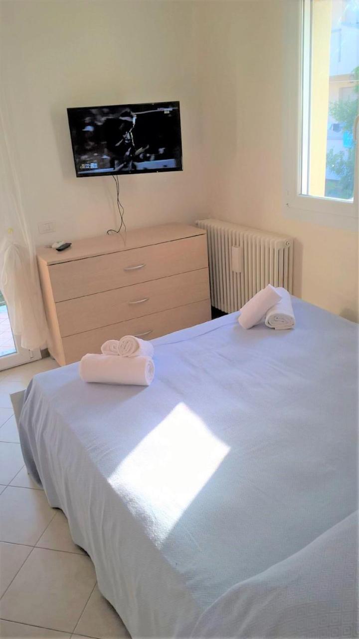 Residence Uno Studio&Suites Rimini Exterior photo