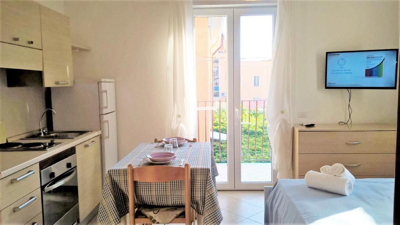 Residence Uno Studio&Suites Rimini Exterior photo